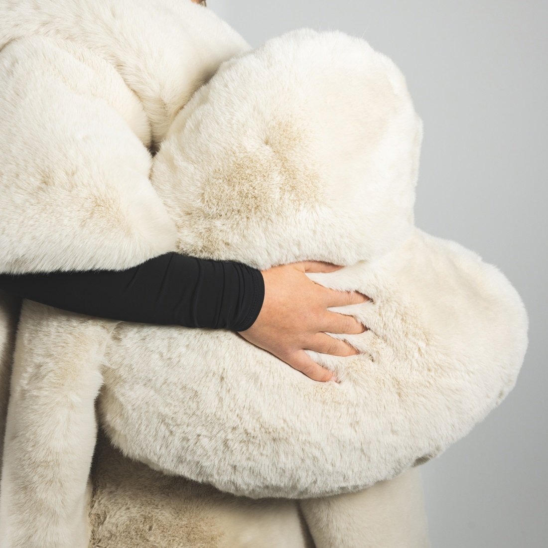 Riviera Maison Heather Heart Faux Fur Pillow
