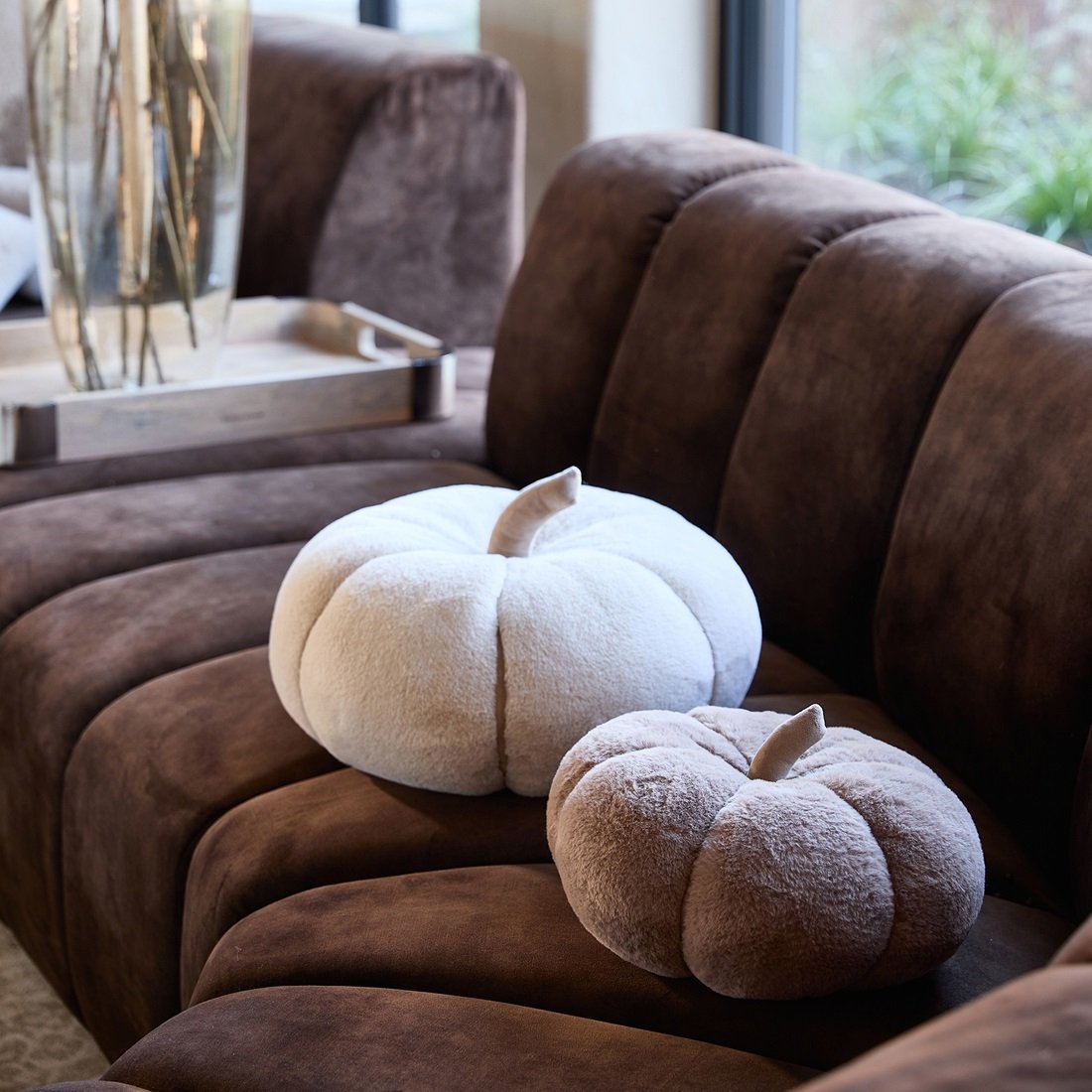Pumpkin Faux Fur Box Pillow S RIVIERA MAISON