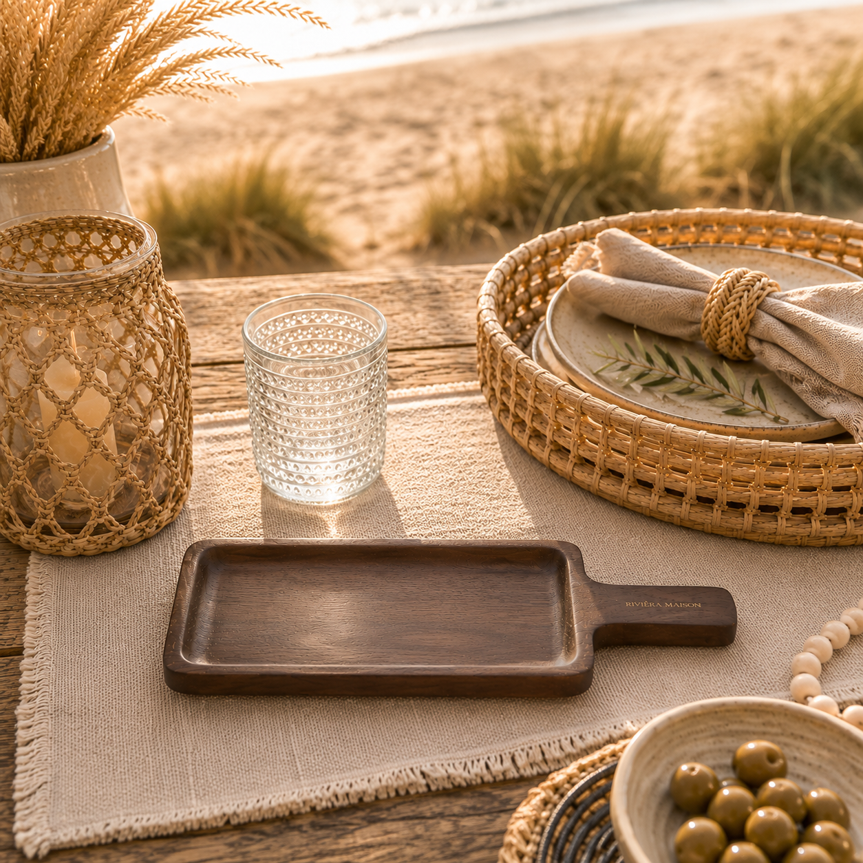 Kleines Holztablett Banu Mini Serving Tray RIVIERA MAISON