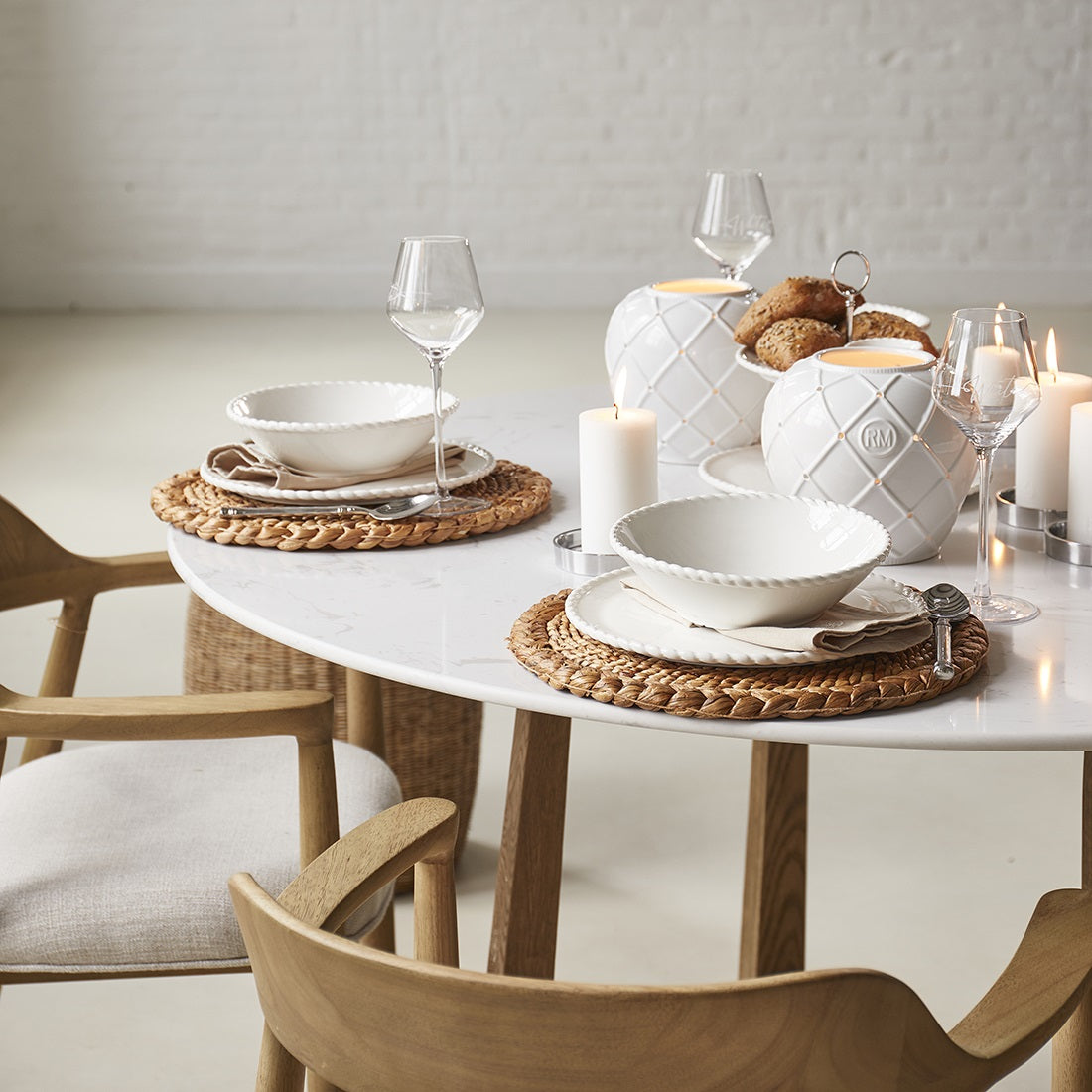 Riviera Maison Elegant Twist Serving Bowl