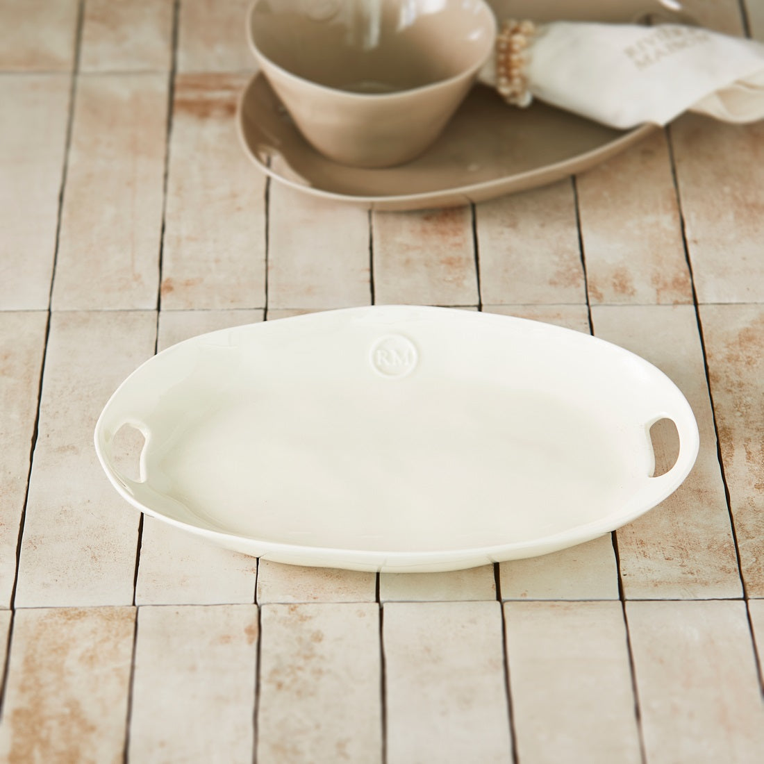 Portofino Serving Plate white RIVIERA MAISON