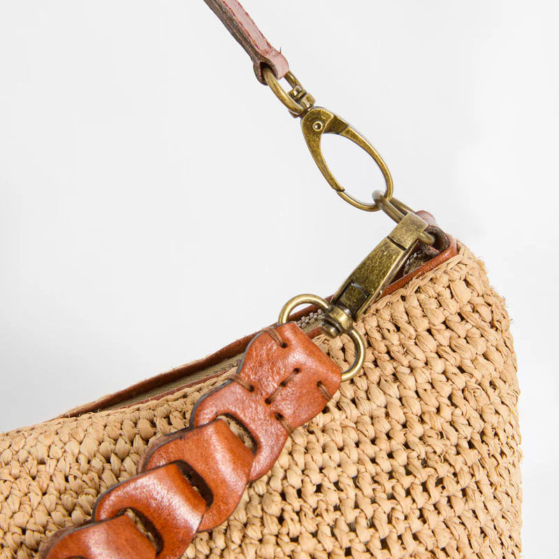 Mihaja Tasche von Ibeliv