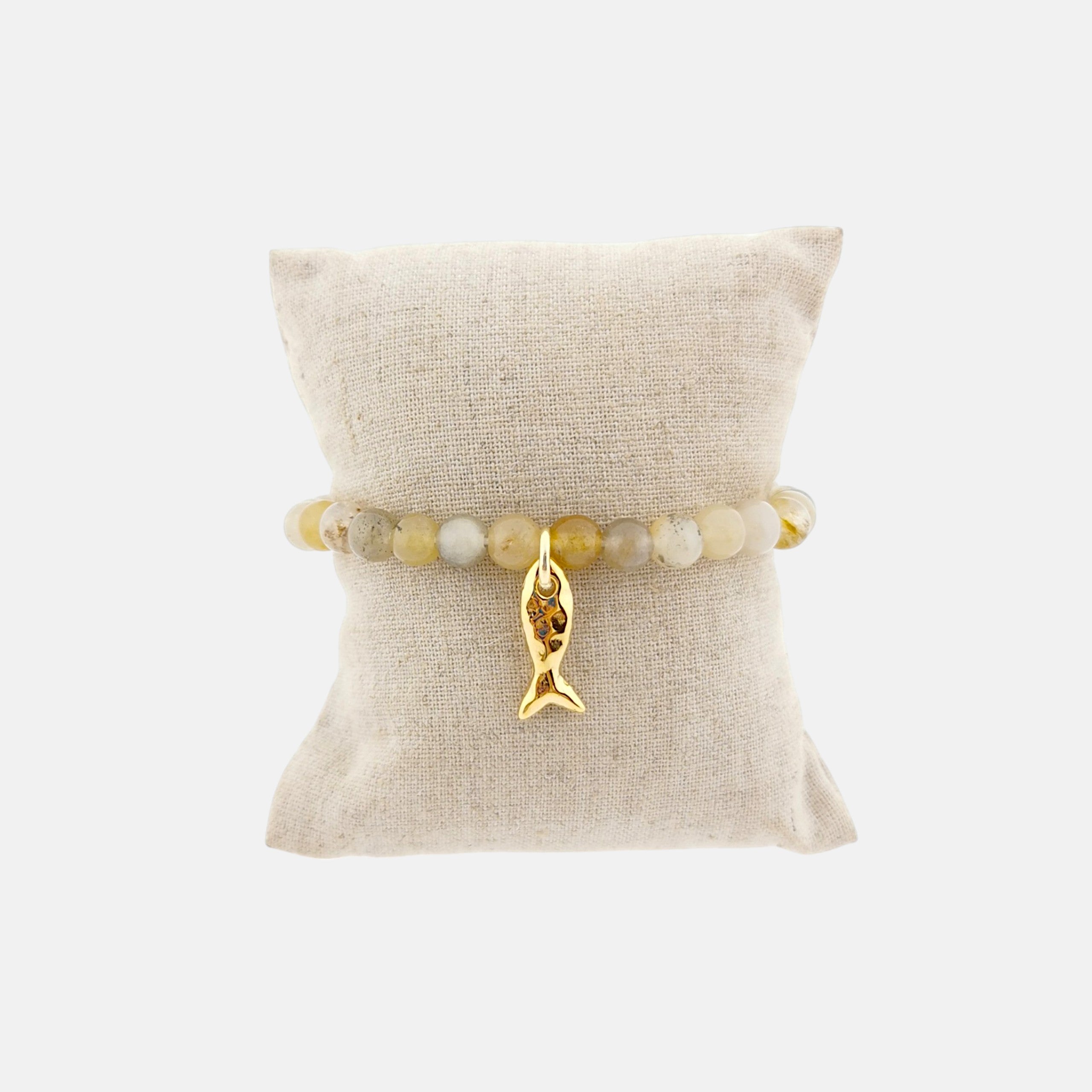 Rosanna de la Riva Armband RPu00301-DB mit Natursteinperlen und matt vergoldeten Details.