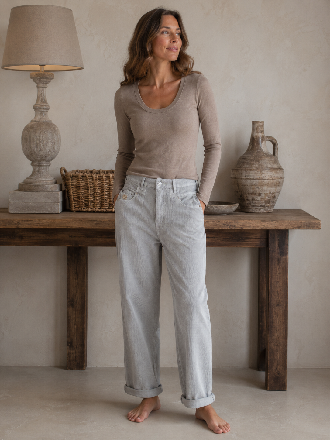 Herrlicher Brooke Cord Stretch Damen Cordhose in hellem Beige mit weitem Bein