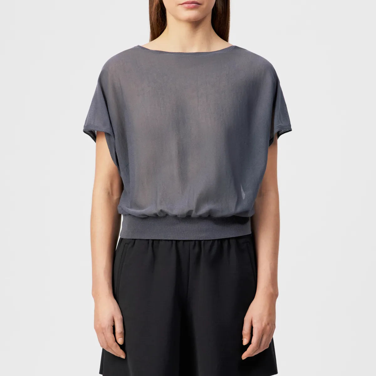 DRYKORN GERLOTTA Strick-T-Shirt mit Oversized Fit, U-Boot-Ausschnitt, kurzen Ärmeln und feiner Strickstruktur aus Baumwoll-Mix.