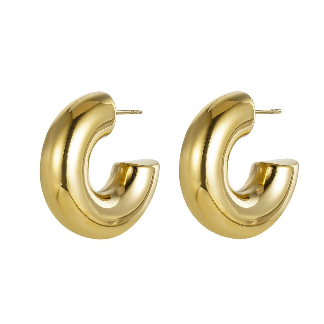 Lola Chunky Hoop Earring Gold