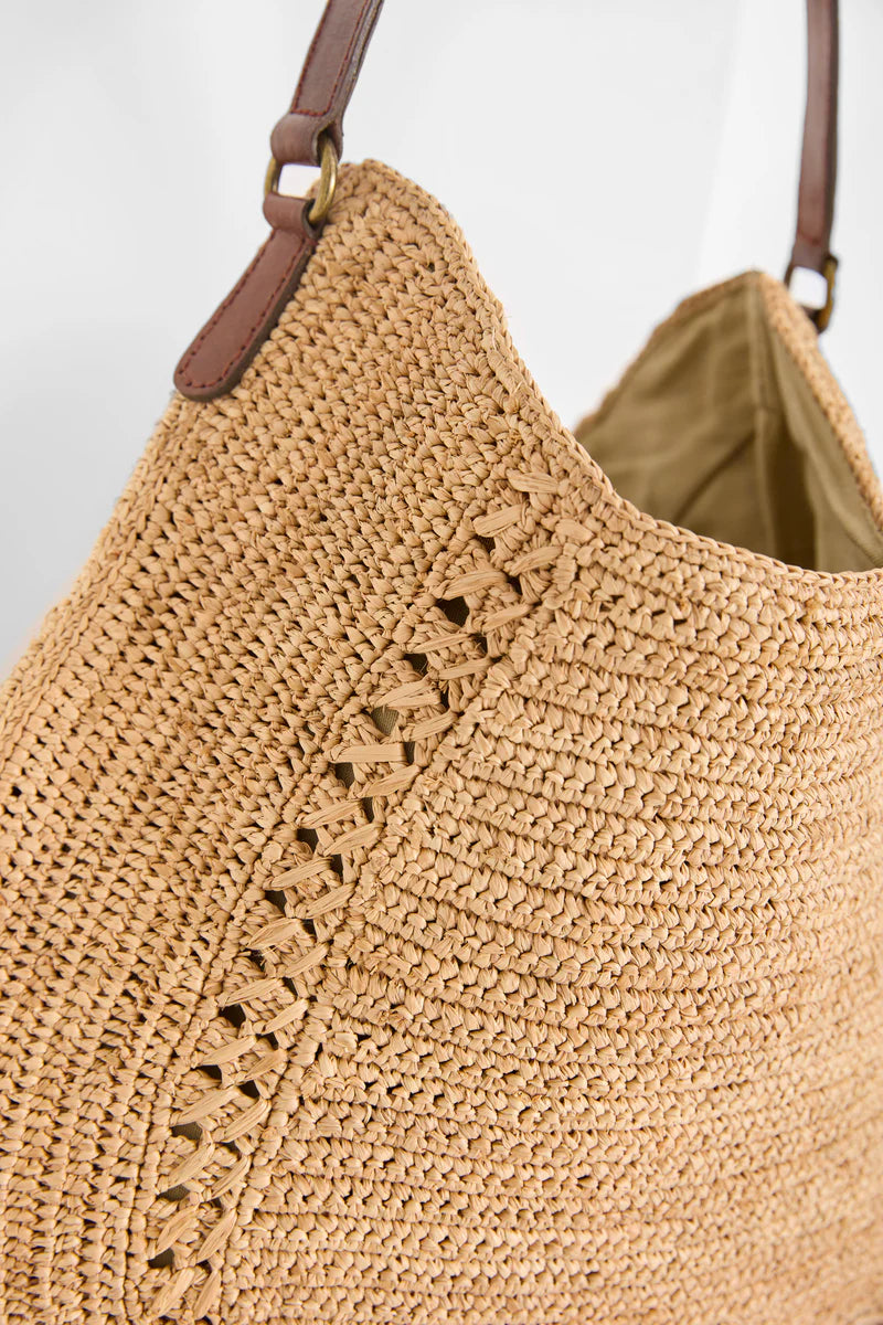 IBELIV MEVA Hobo-Tasche aus handgefertigtem Raffia mit Lederhenkel und weicher Silhouette