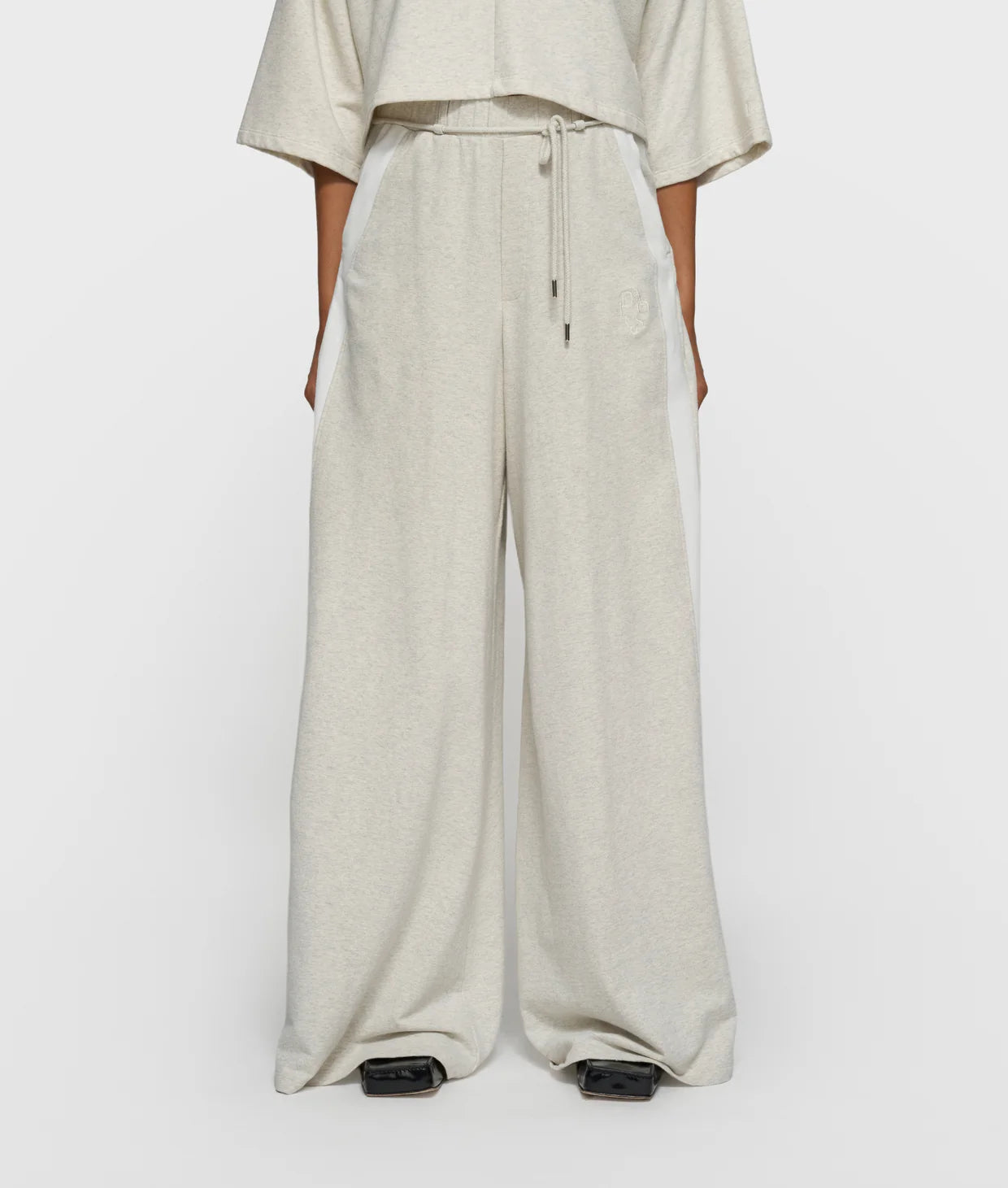 Jogginghose Damen "Super wide leg" creme von 10 DAYS AMSTERDAM