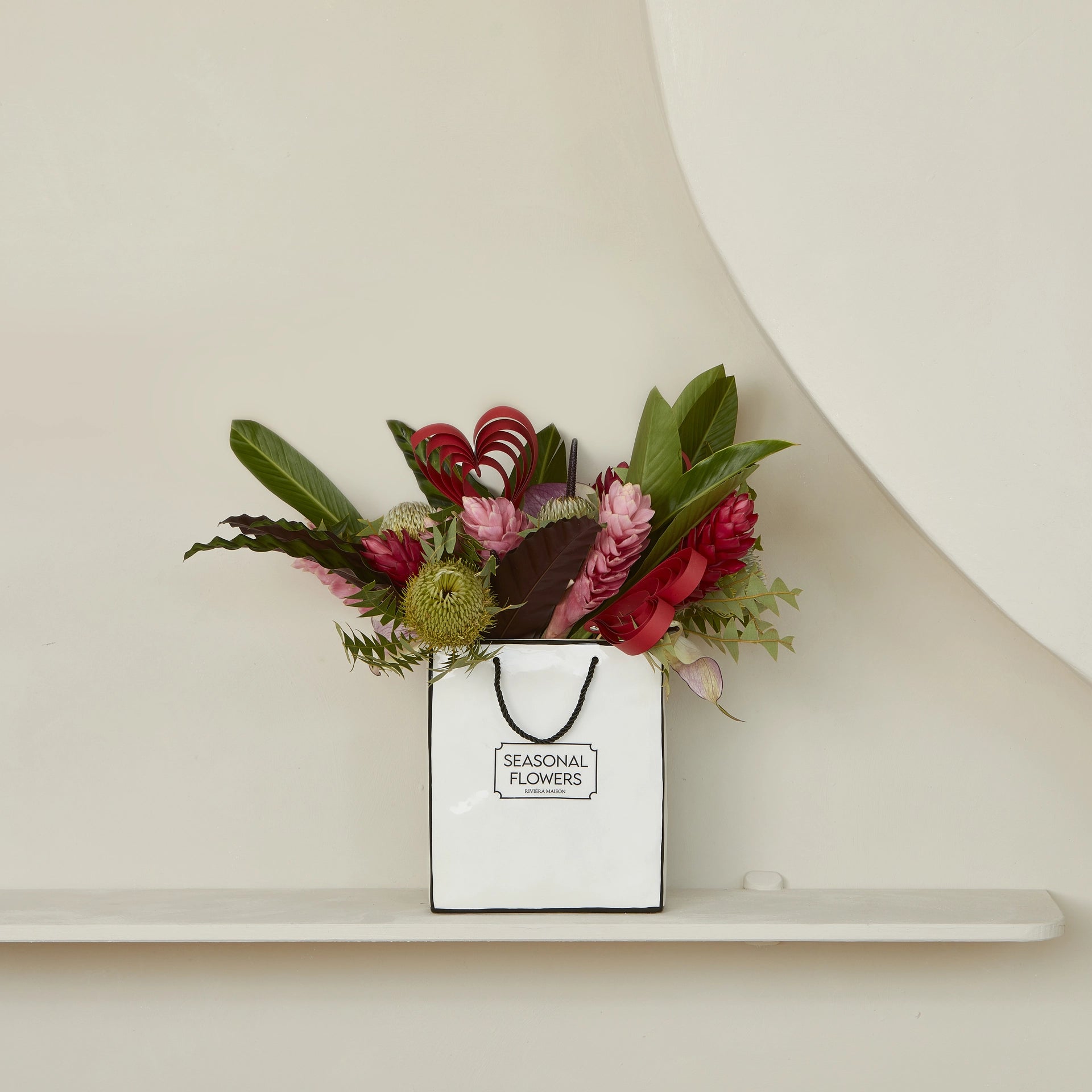RM Seasonal Flower Vase