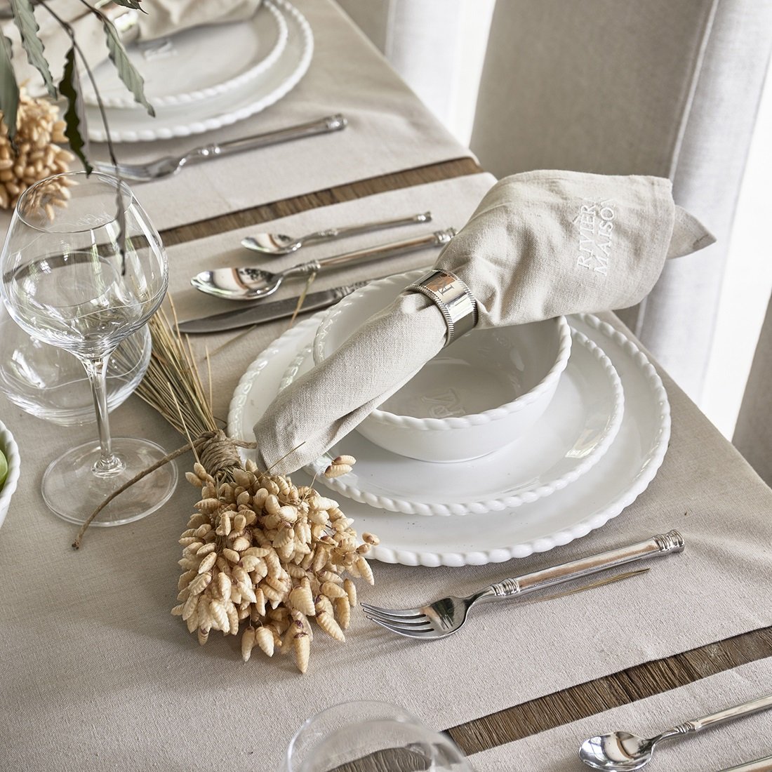 Riviera Maison Elegant Twist Cereal Bowl 