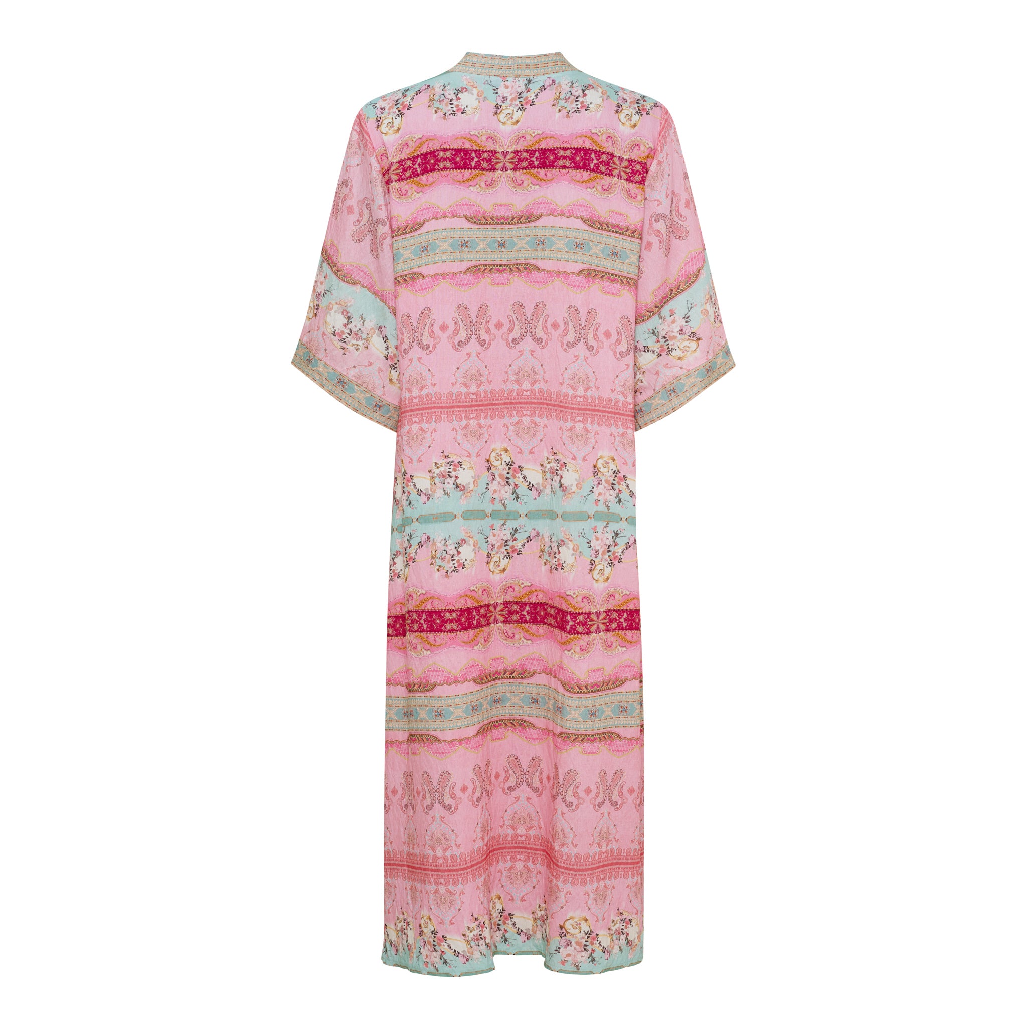 Rosa Kaftan mit mehrfarbigem Print, V-Ausschnitt und weiten 3/4-Ärmeln von Marta du Chateau auf weißem Hintergrund.