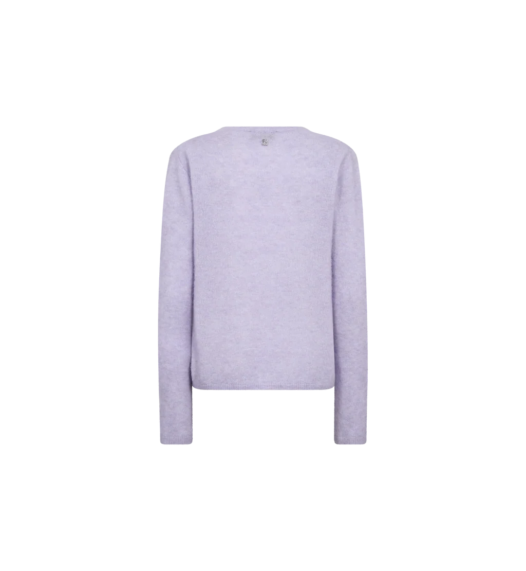 MOS MOSH Mape Sophia Strickpullover in Lavendel mit V-Ausschnitt am Model