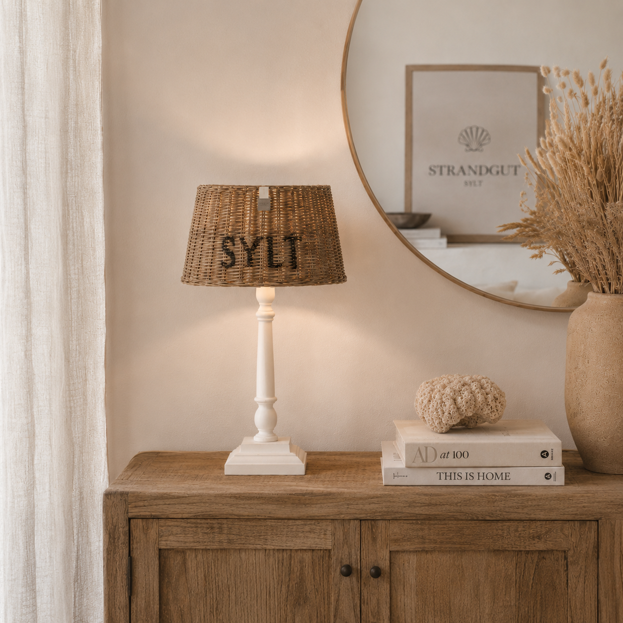 Lampenschirm aus Rattan mit Aufschrift SYLT von STRANDGUT