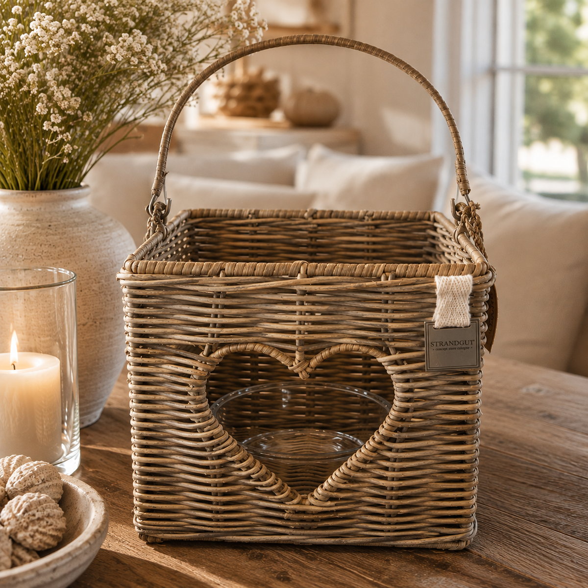 Rattan Lovely Hurricane