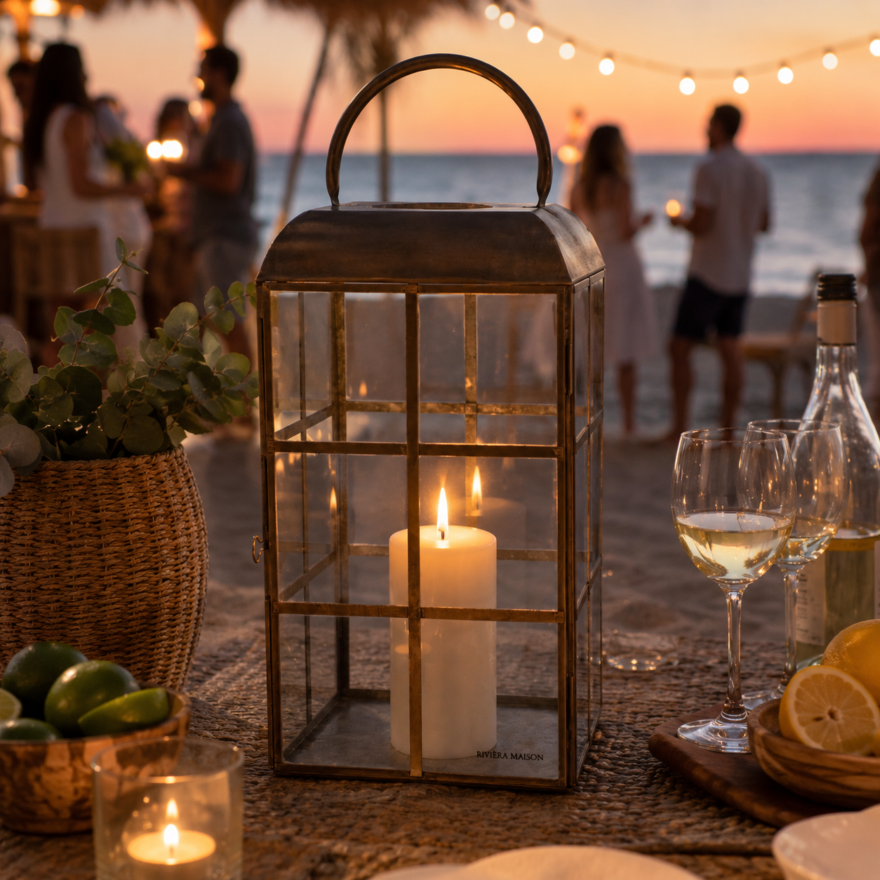Bastidonne Lantern M