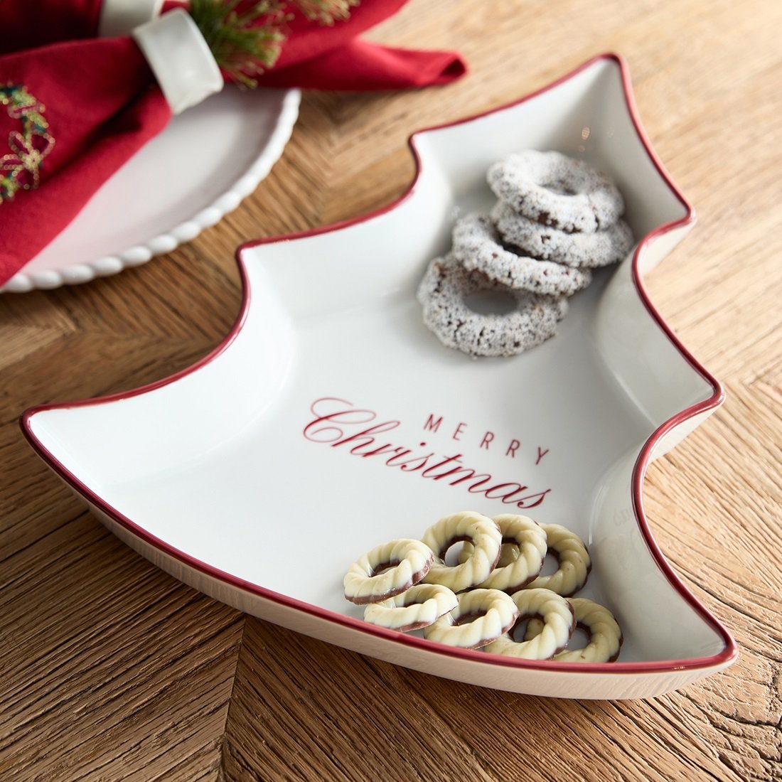Merry Christmas Plate RIVIERA MAISON