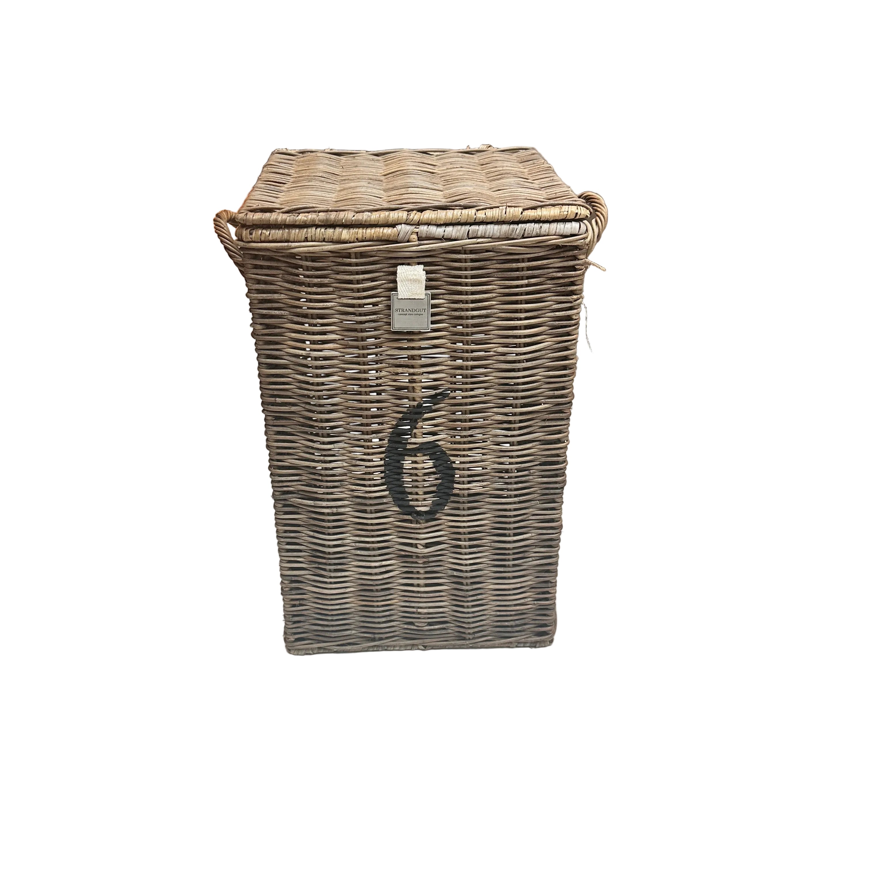 Rattan Box mit Zahlen