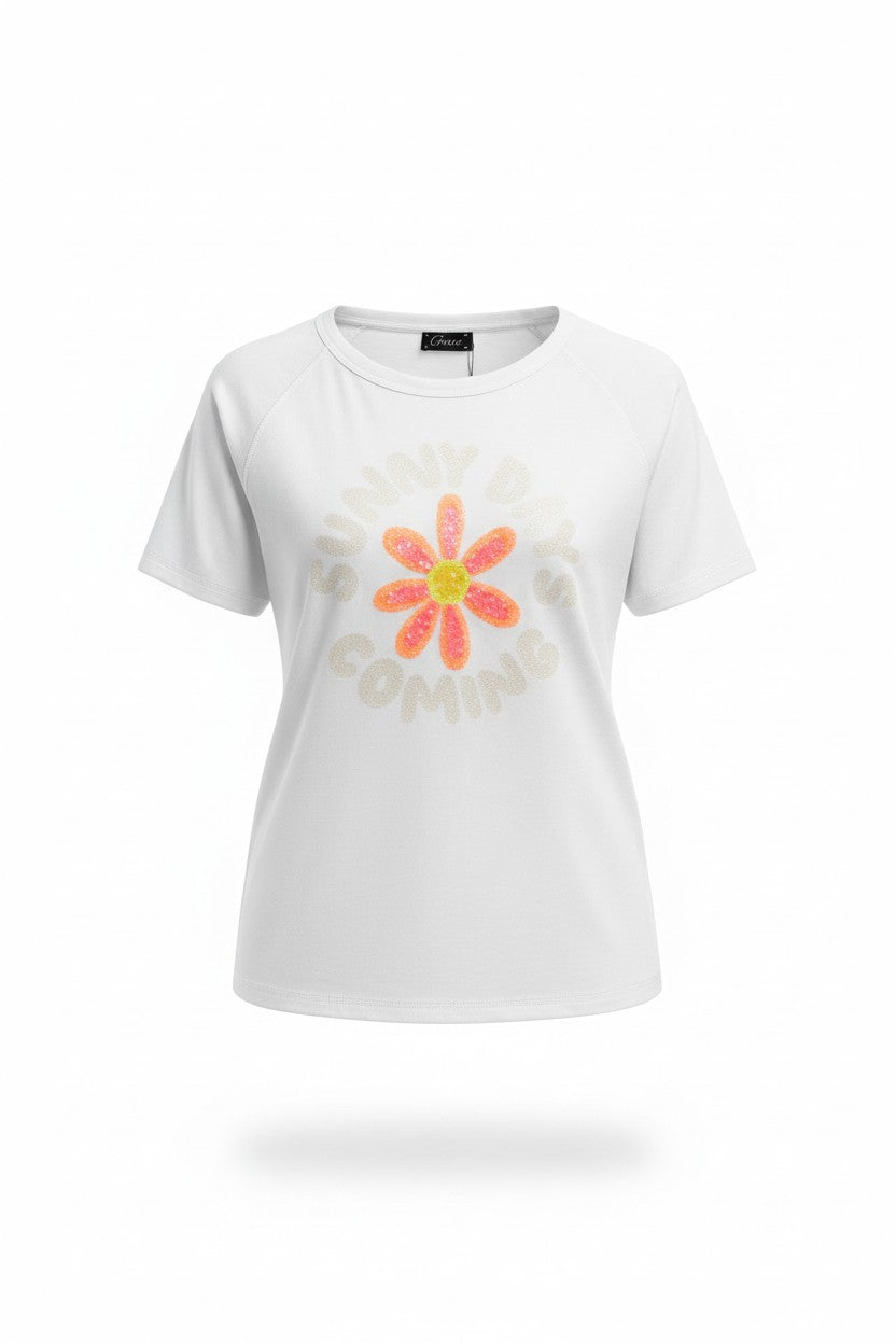 Damen T-Shirt „Sunny Days Coming“ von Grace