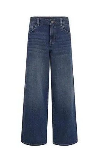 MOS MOSH Norlan Teddy Damenjeans mit hoher Taille und weitem Bein in mittelblauer Denim-Waschung.