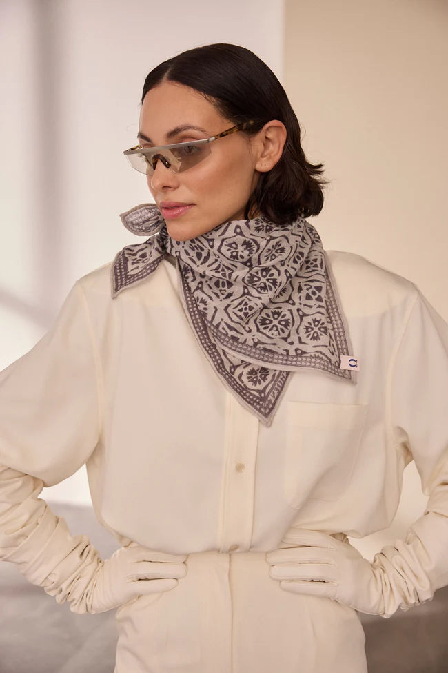 Damen Nickituch Eisblau-Ashphalt von Purschoen