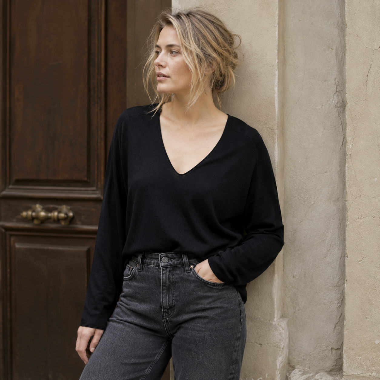 Schwarzer DRYKORN SOMAIJA Oversized Pullover aus fließendem Wollmix mit V-Ausschnitt