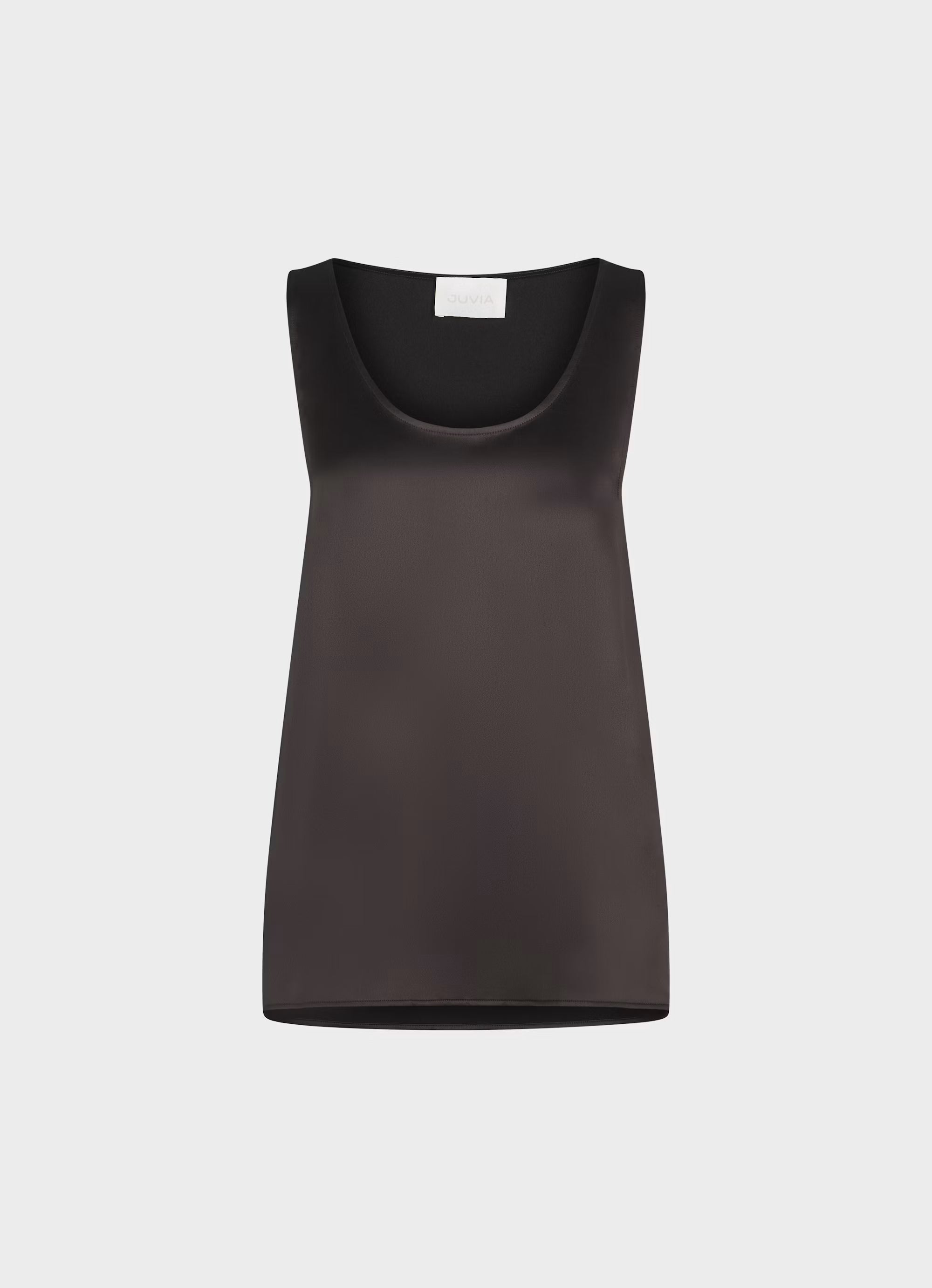 Dunkelbraunes Satin-Top aus Viskose-Seide mit lockerem Schnitt und edlem Glanz.